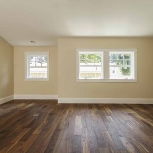 54530-wooden-floor-in-empty-bedroom-2025-04-03-18-41-07-utc